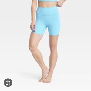 NEW All In Motion Blue High-Waisted Bike Shorts Womens XXL